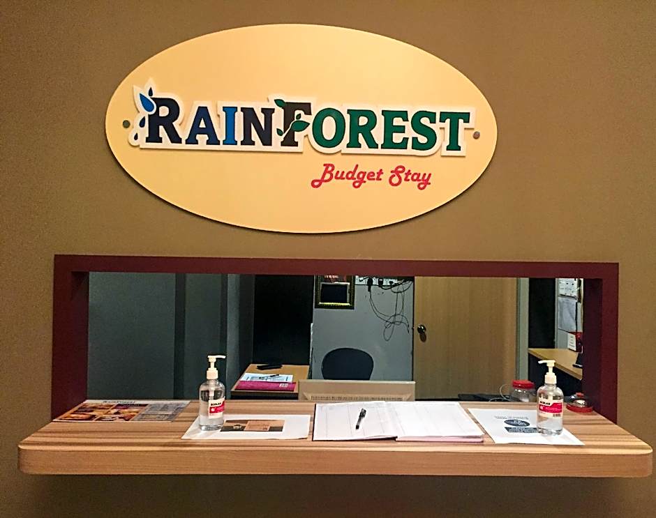 RAINFOREST Budget Stay