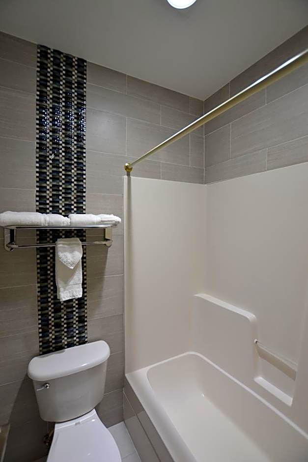 Relax Inn Motel and Suites Omaha
