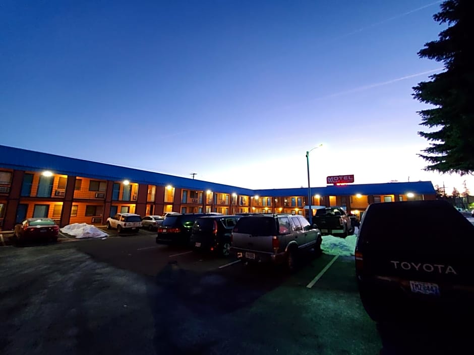 Motel West