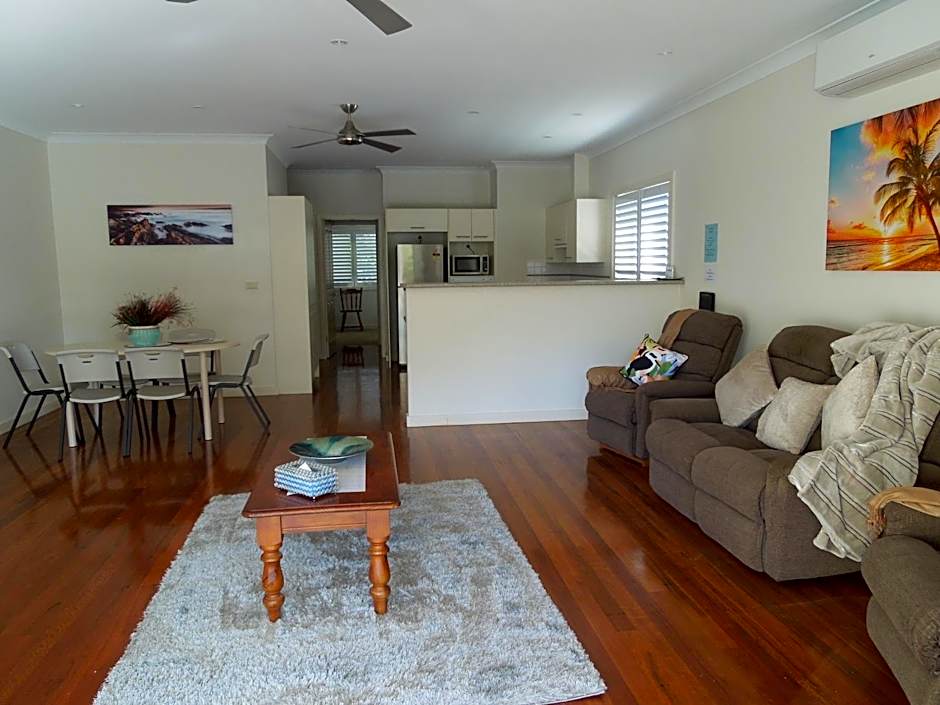 Oceanside Hawks Nest