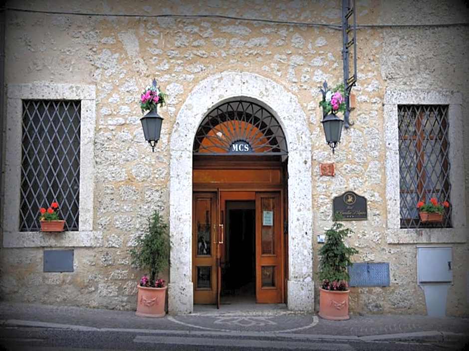 Hotel Il Cavalier D'Arpino