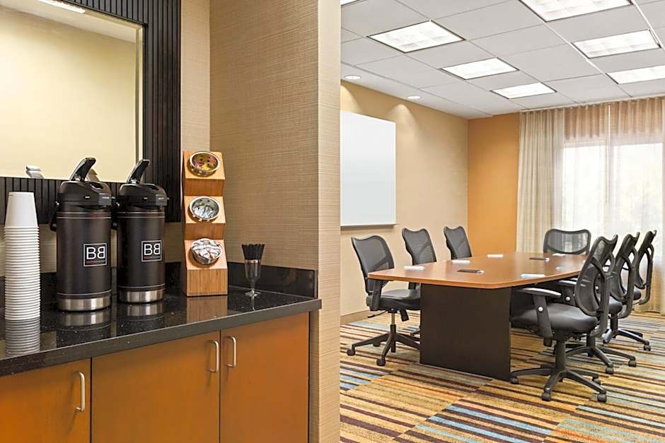 Fairfield Inn & Suites by Marriott Weirton