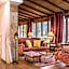 Country Club Hotel & Suites