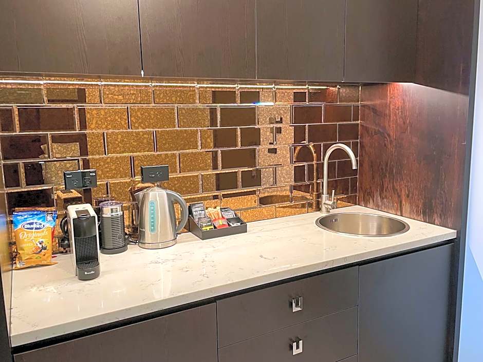 Swiss-Belboutique Napier