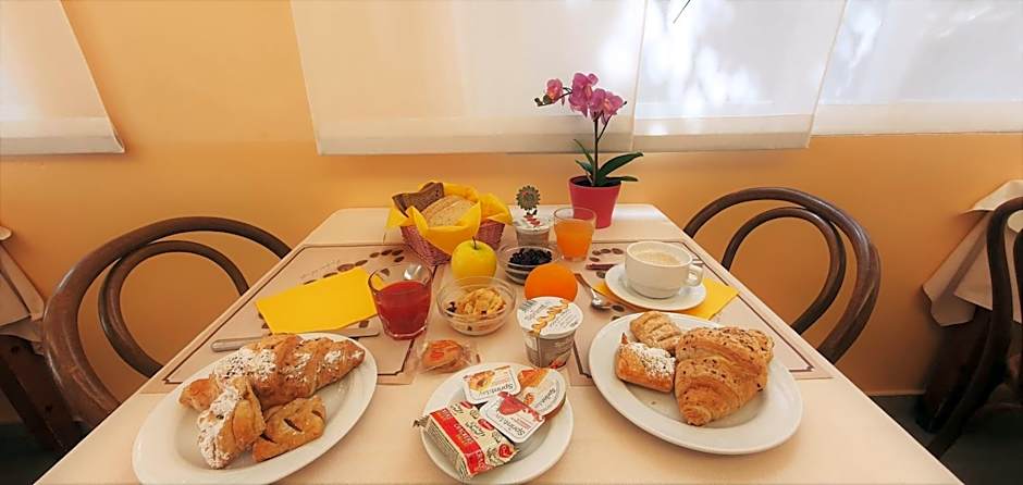 Hotel Alessi** Rimini