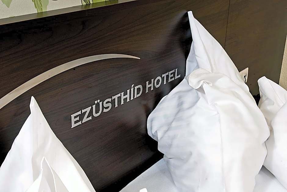 Ezüsthíd Hotel