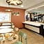 B&B HOTEL Cergy Pierrelaye 3 étoiles