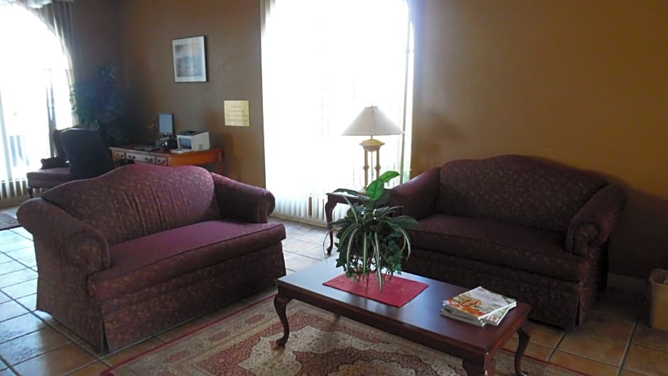 Red Roof Inn & Suites Oklahoma City Southwest