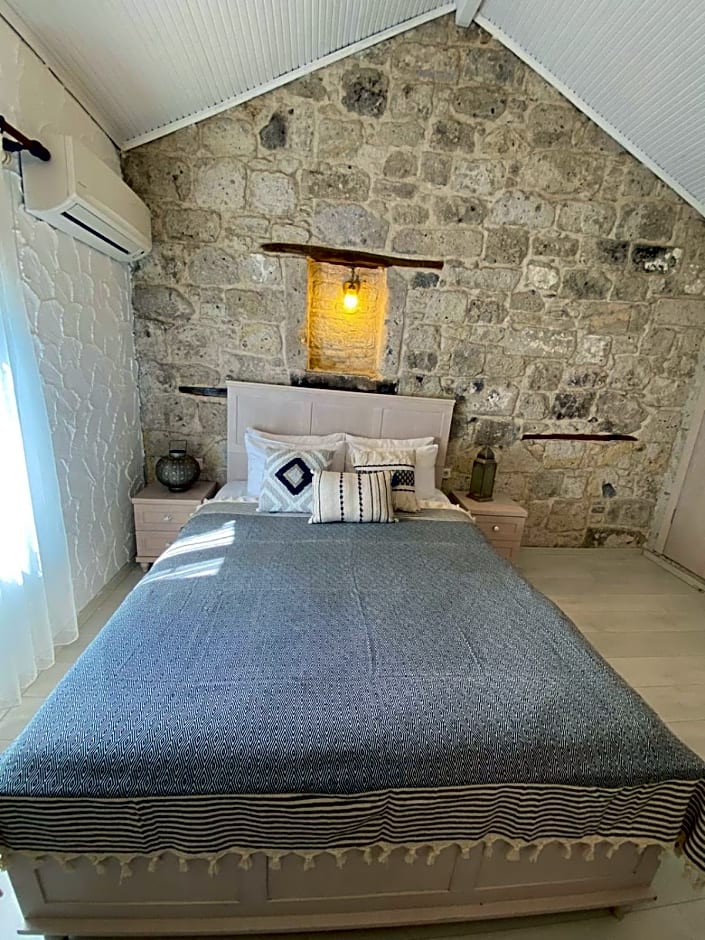 Aliko Hotel