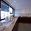 Econo Express Hotel
