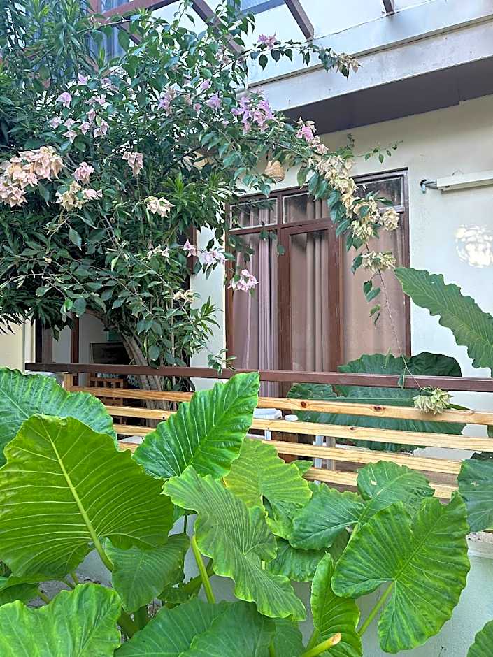 Bougainvillea Inn - Maldives