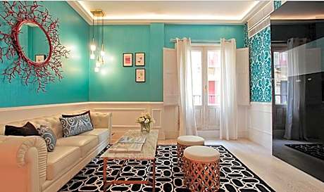 One-Bedroom Apartment with Hot Tub