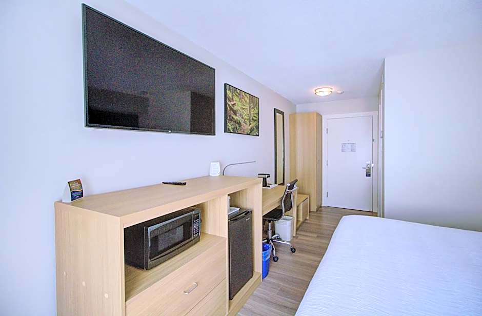 Baymont by Wyndham Gold River