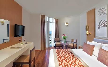 Main Building Standard Sea View