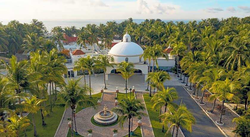 El Dorado Seaside Palms - Catamaran, Cenote & More Inclusive- Adults Only