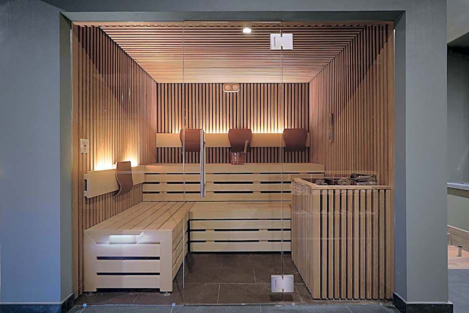 Link124 Hotel