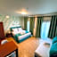 Anassa Deluxe Apartments & Studios