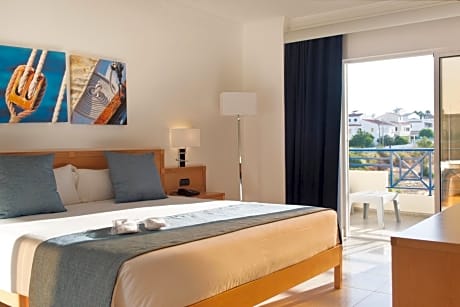 Family Better Together with Side Sea View (3 Adults + 1 Children up to 11 years old)