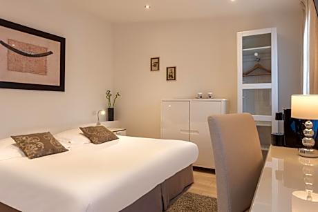 Superior Double Room with Queensize bed