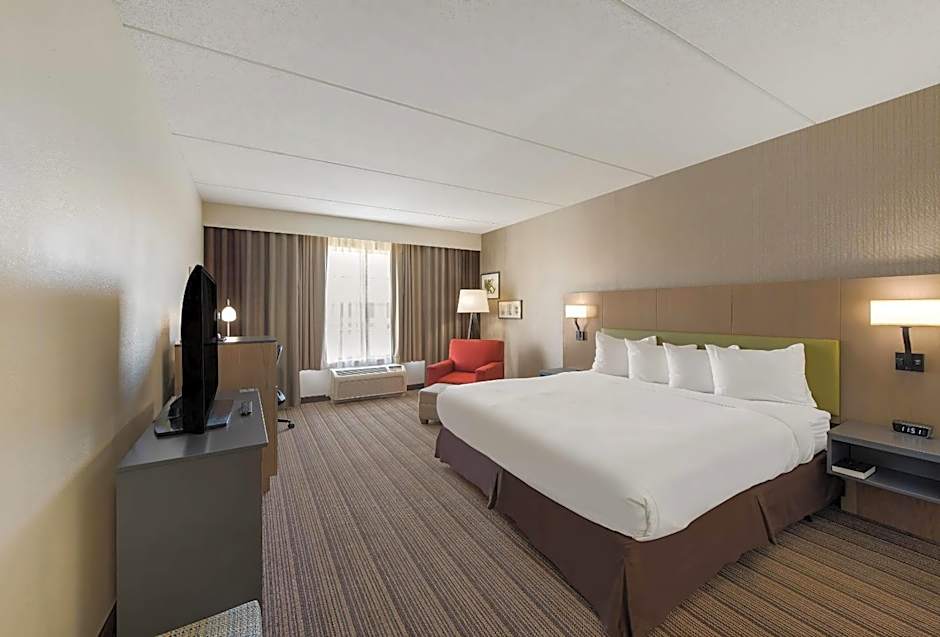 Country Inn & Suites by Radisson, Findlay, OH