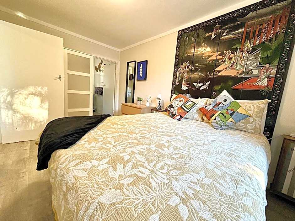 Serenity And Comfort In Subiaco 1 Bedroom Unit