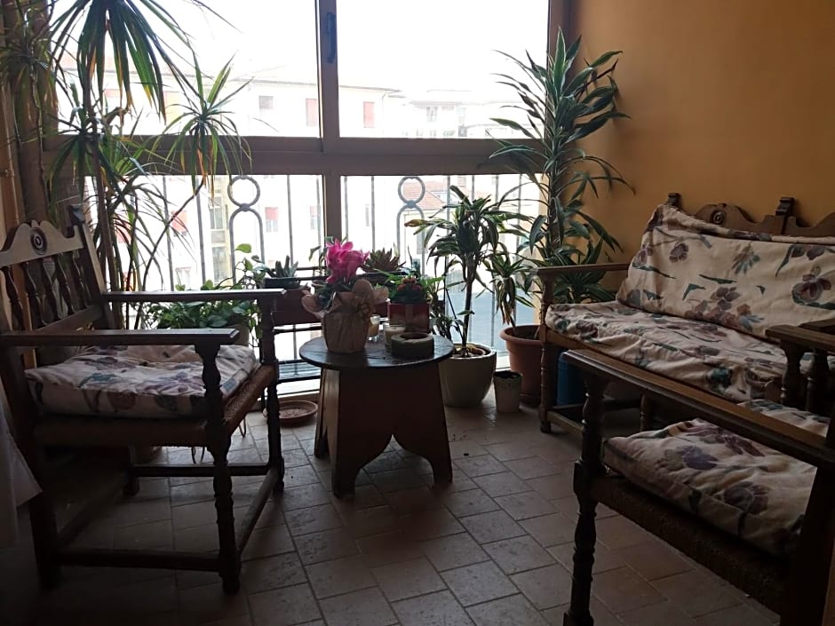 "LA MAISON DEL CORSO" Hospitality