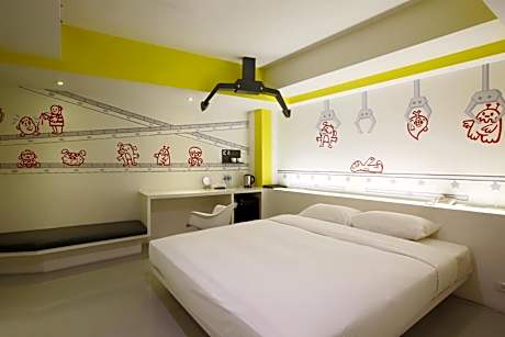 Double Room - No Window