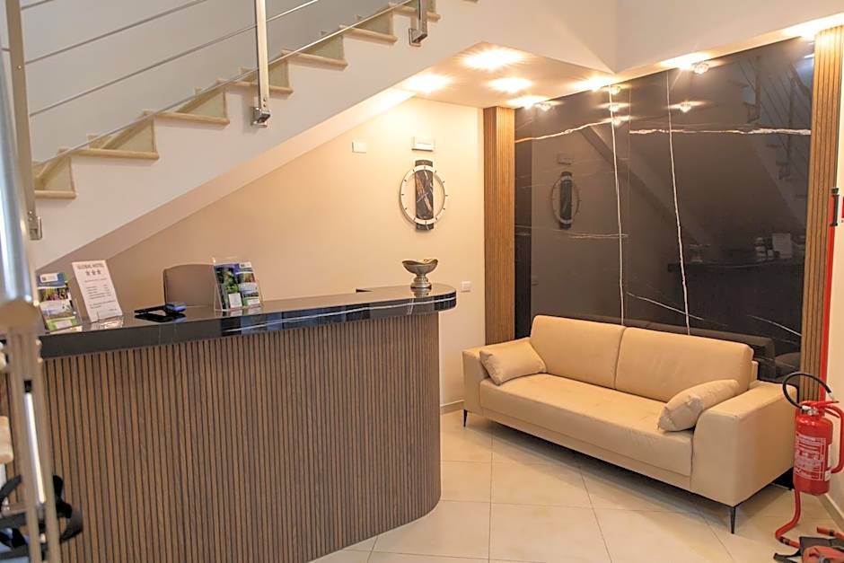 Global Hotel