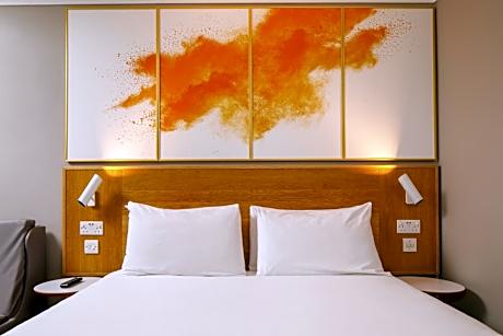 Accessible King Room