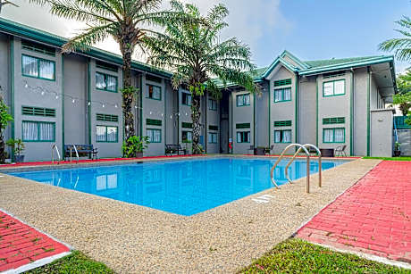 Microtel by Wyndham Cabanatuan