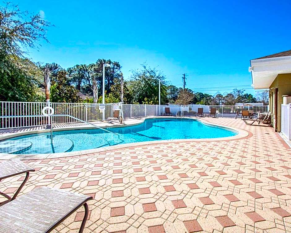 Garner Hotel Panama City Beach Northeast By IHG