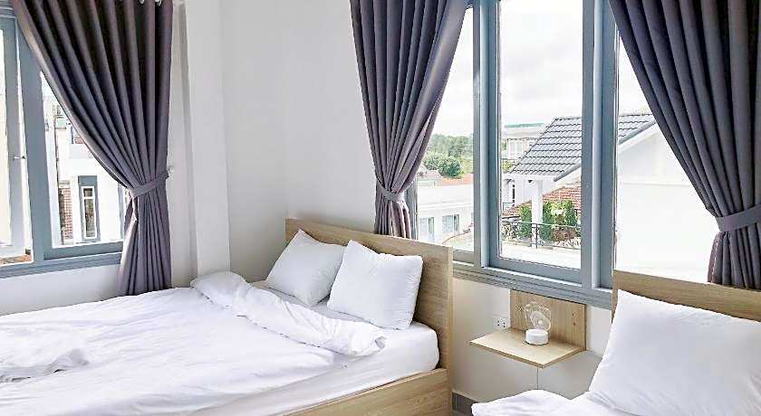 M Hotel