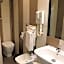 Up Hotel