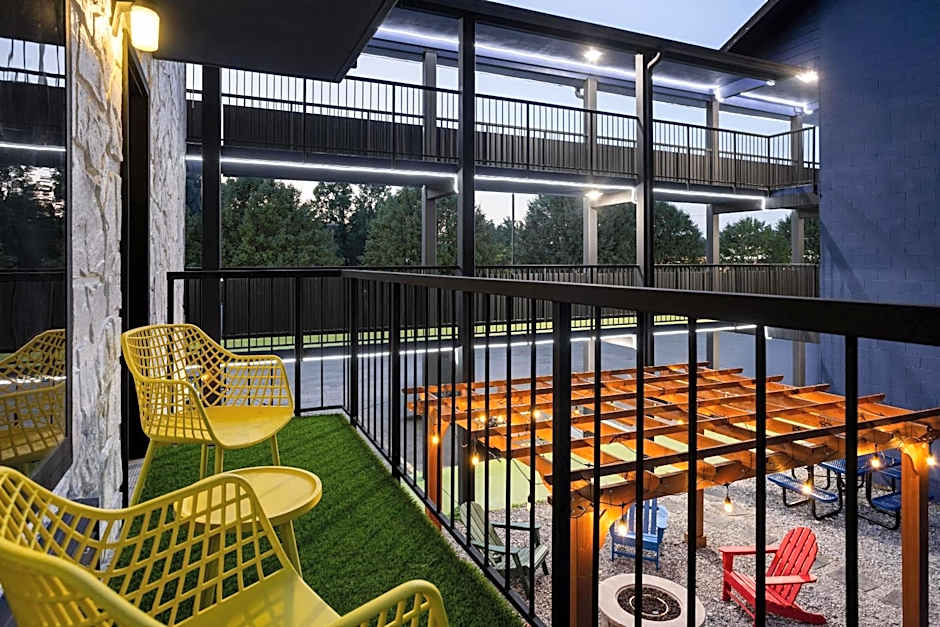 Days Inn By Wyndham Pigeon Forge South