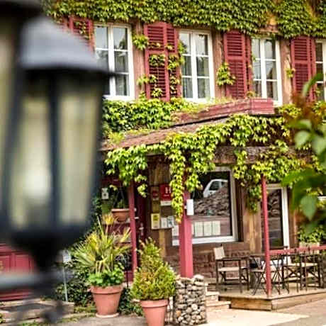 Les Grands Frênes