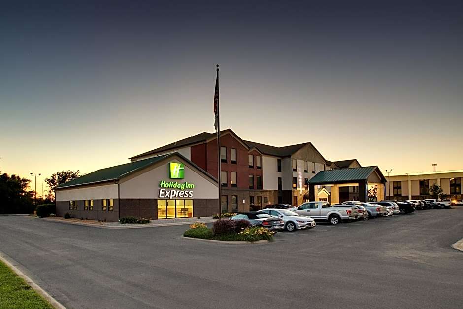Holiday Inn Express Hotel & Suites Lebanon By IHG