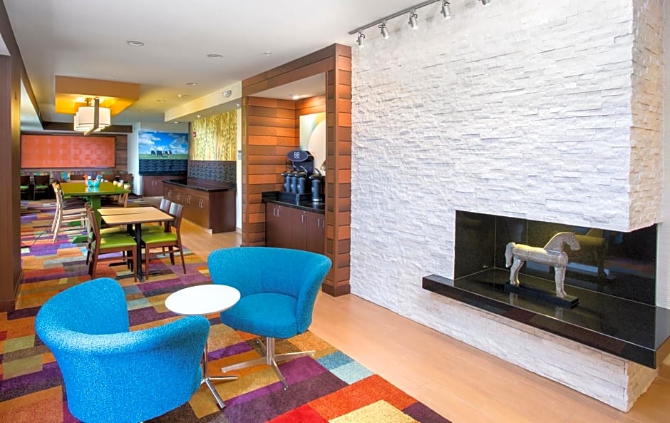 Fairfield Inn & Suites by Marriott Quincy