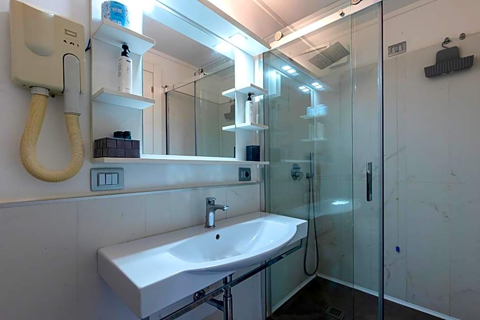 Il Tesoro Smart Suite & SPA