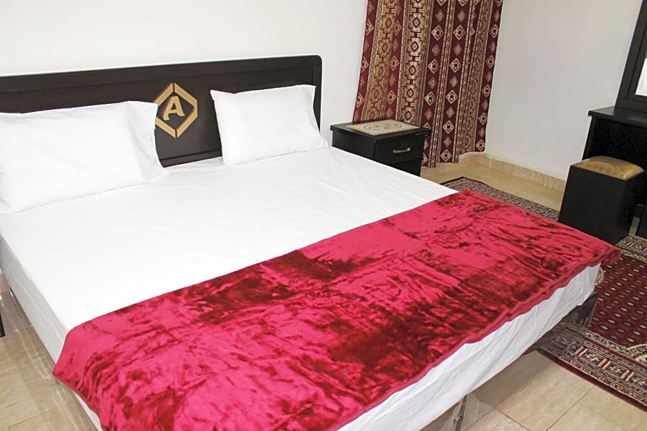 Al Eairy Furnished Apartments Qassim 1