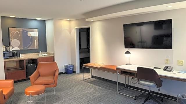 Courtyard by Marriott Kingston