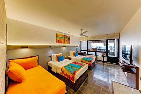 Superior King Ocean View with Balcony - 10% discount on F&B, 15% on SPA