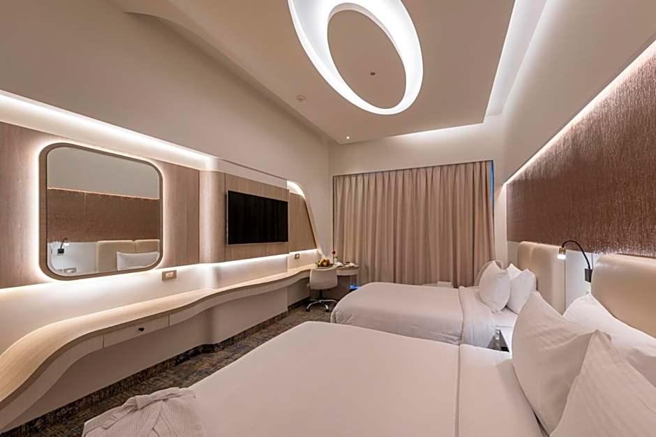 Crowne Plaza Alexandria Mirage by IHG
