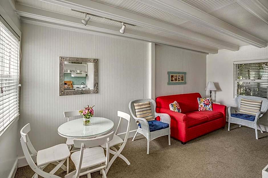 Cannon Beach Hotel Collection