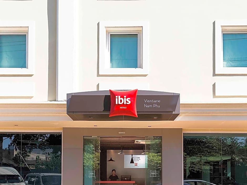 Ibis Vientiane Nam Phu Hotel