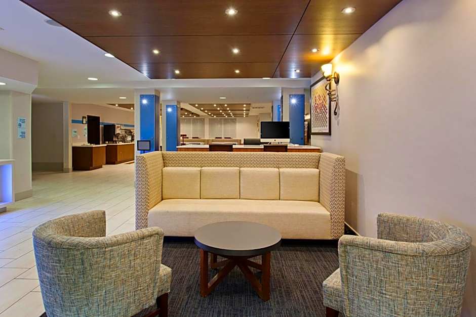 Holiday Inn Express Oakland Airport By IHG