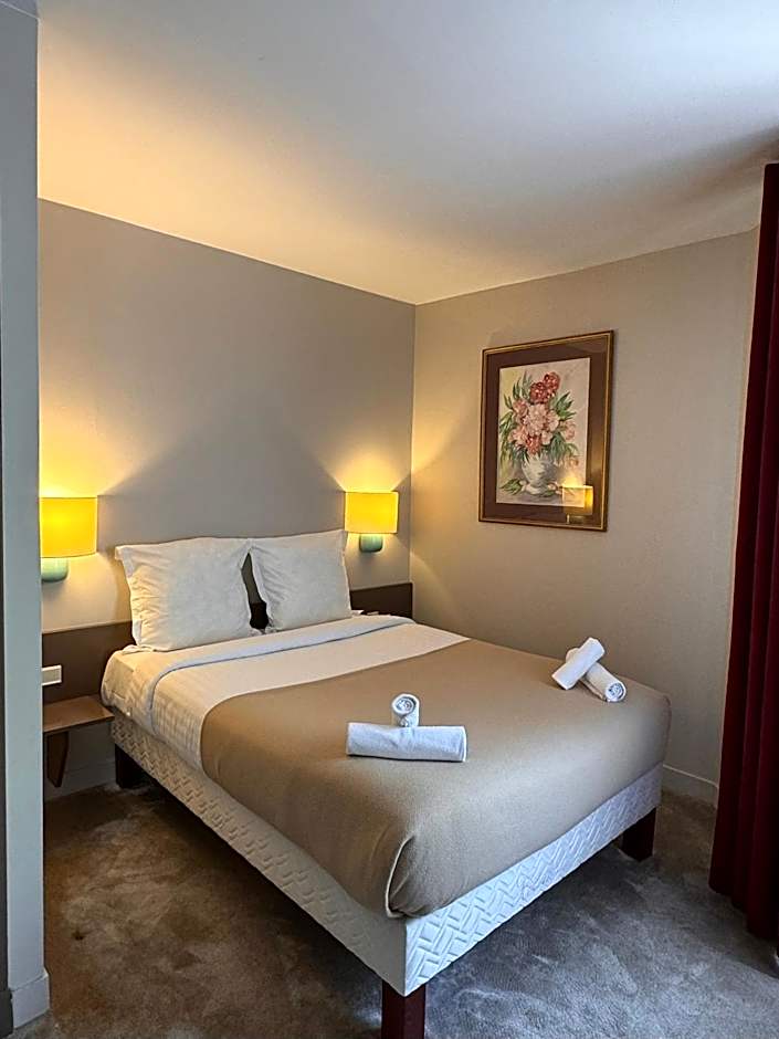 Hotel Paris Vesinet -ex Auberge des 3 Marches