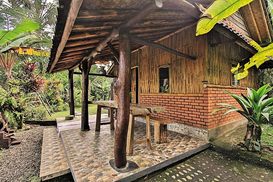 Bali mountain forest cabin