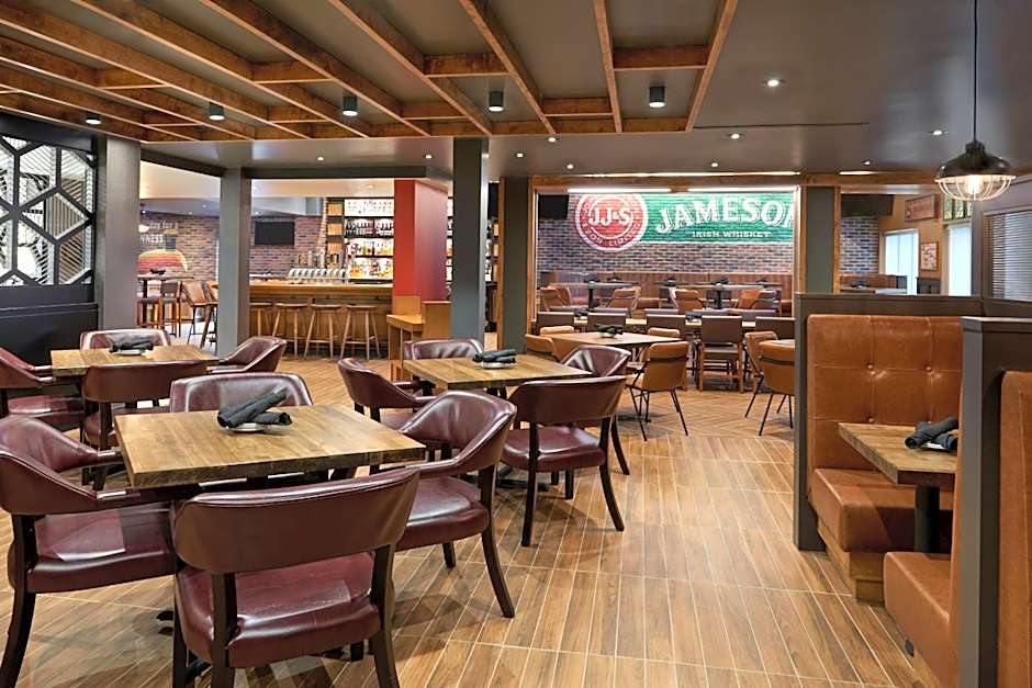 Four Points by Sheraton Vaughan