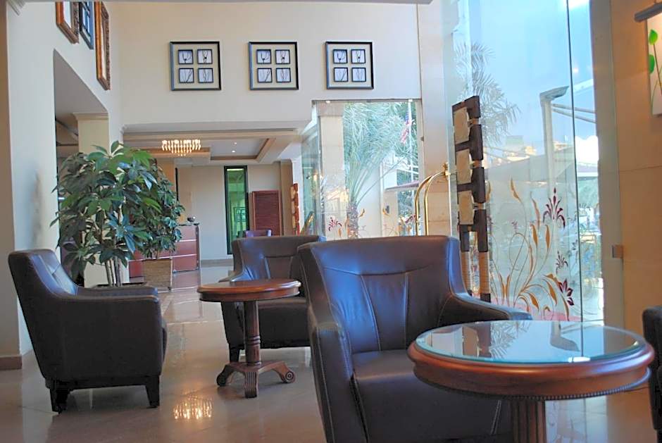 Times Square Suite Hotel