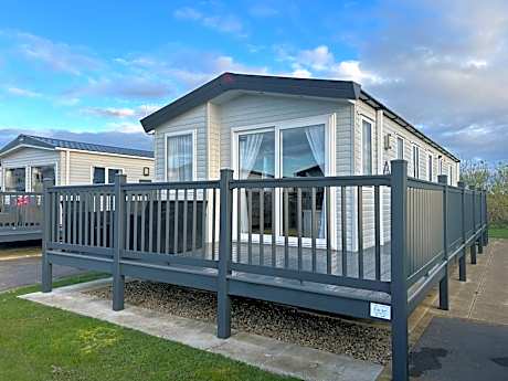 Firecrest Cove Thornwick Bay, Flamborough